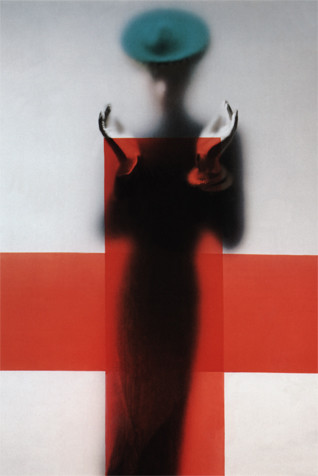 Coming into Fashion: A Century of Photography at Condé Nast | UCCA